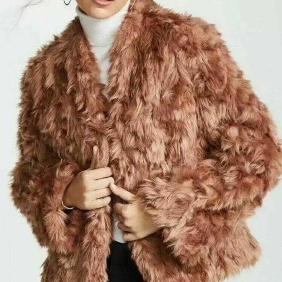 VINCE PLUSH FAUX FUR JACKET - Picture 1 of 8
